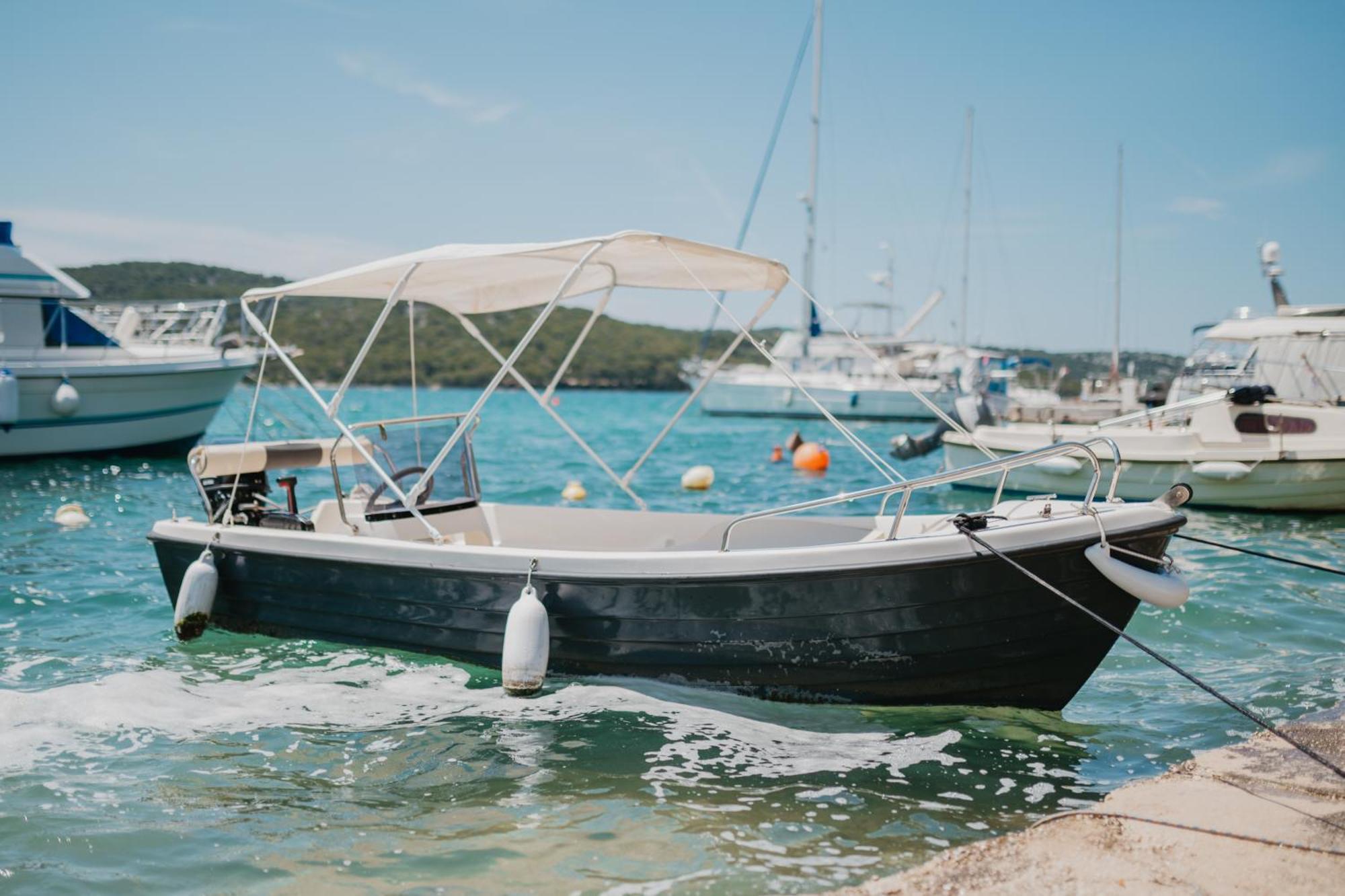 Black Pearl Tisno Kültér fotó